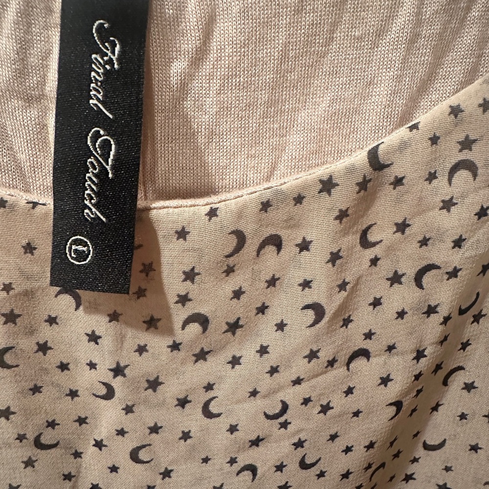 Final Touch Cream And Black Patterned Blouse - image 2